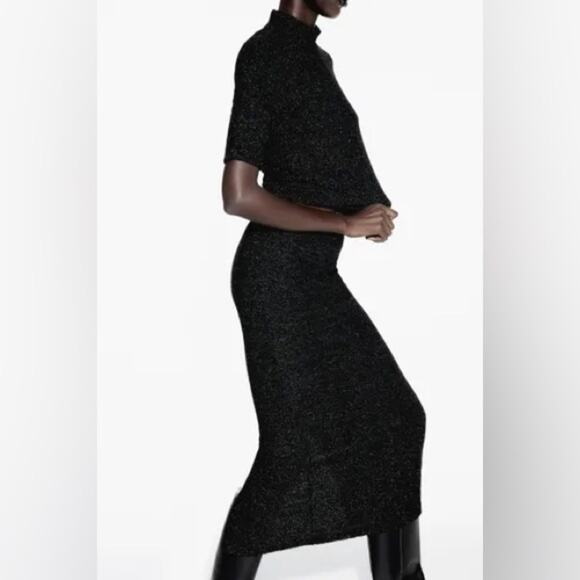 Zara JACQUARD BOUCLE MIDI SKIRT WITH SHINY THREAD - Picture 2 of 11